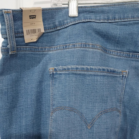 NWT Levi 725 High-Rise Slim Straight Medium Wash Denim Jeans in Size 22W - Picture 9 of 13